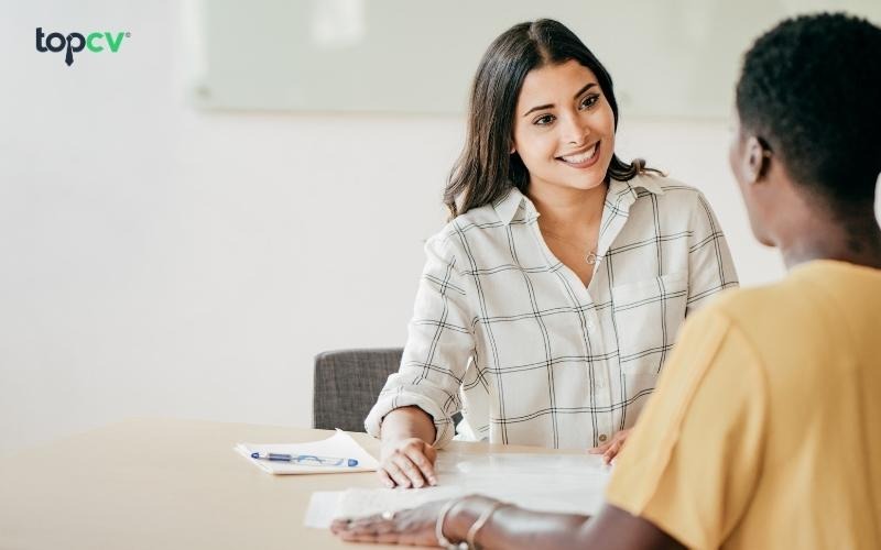 Cách giới thiệu bản thân khi phỏng vấn giúp tạo ấn tượng tốt với nhà tuyển dụng